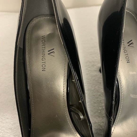 WORTHINGTON PATENT BLACK HEEL PUMP 9.5 - Picture 3 of 7